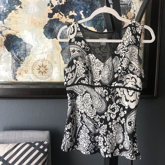 Ann Taylor sleeveless blouse - Picture 1 of 4